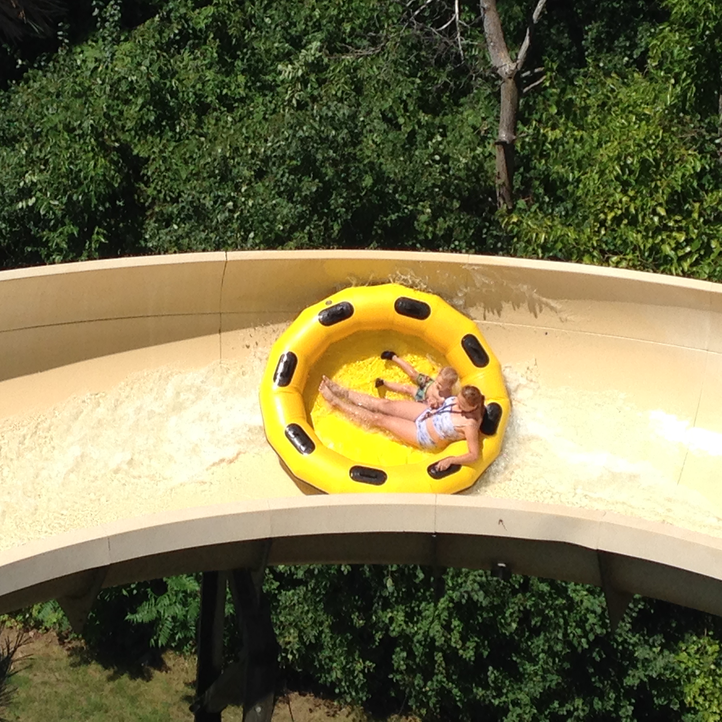 CPI Amusement 70 Series family raft tube